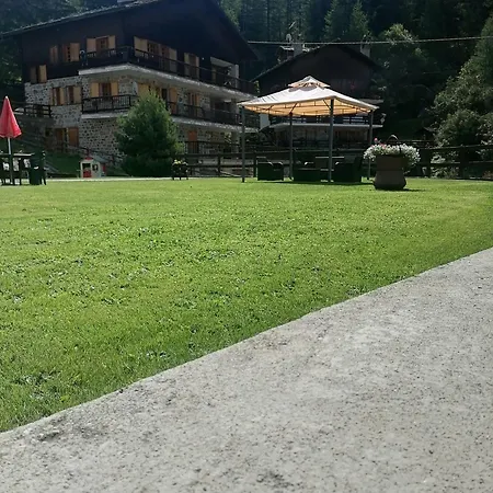 Portigliatti: Elegante Mansarda... * Cogne